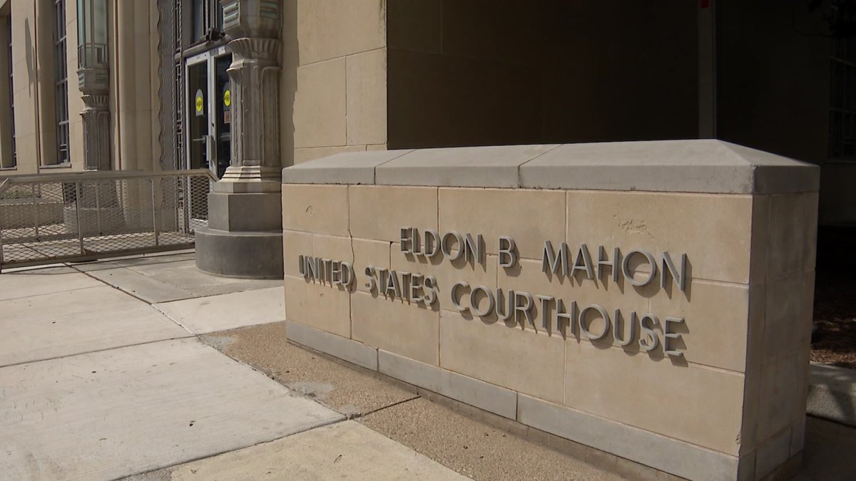 Judge declares mistrial in Prairieland ICE center shooting case over attorney's T-shirt