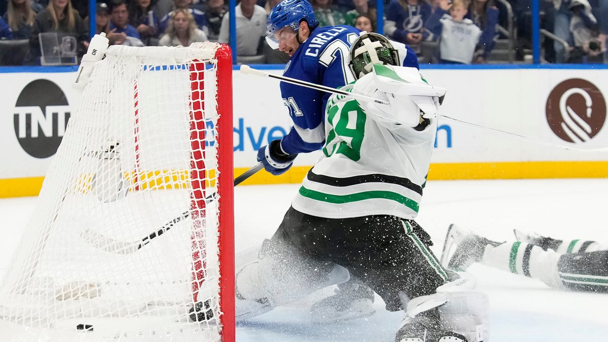 Dallas Stars fall to Tampa Bay Lightning in 2-1 overtime game – NBC 5 ...