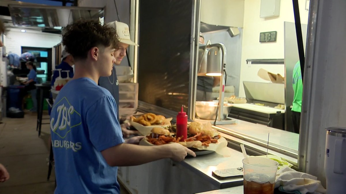 How a Fort Worth restaurant managed the AWS outage chaos