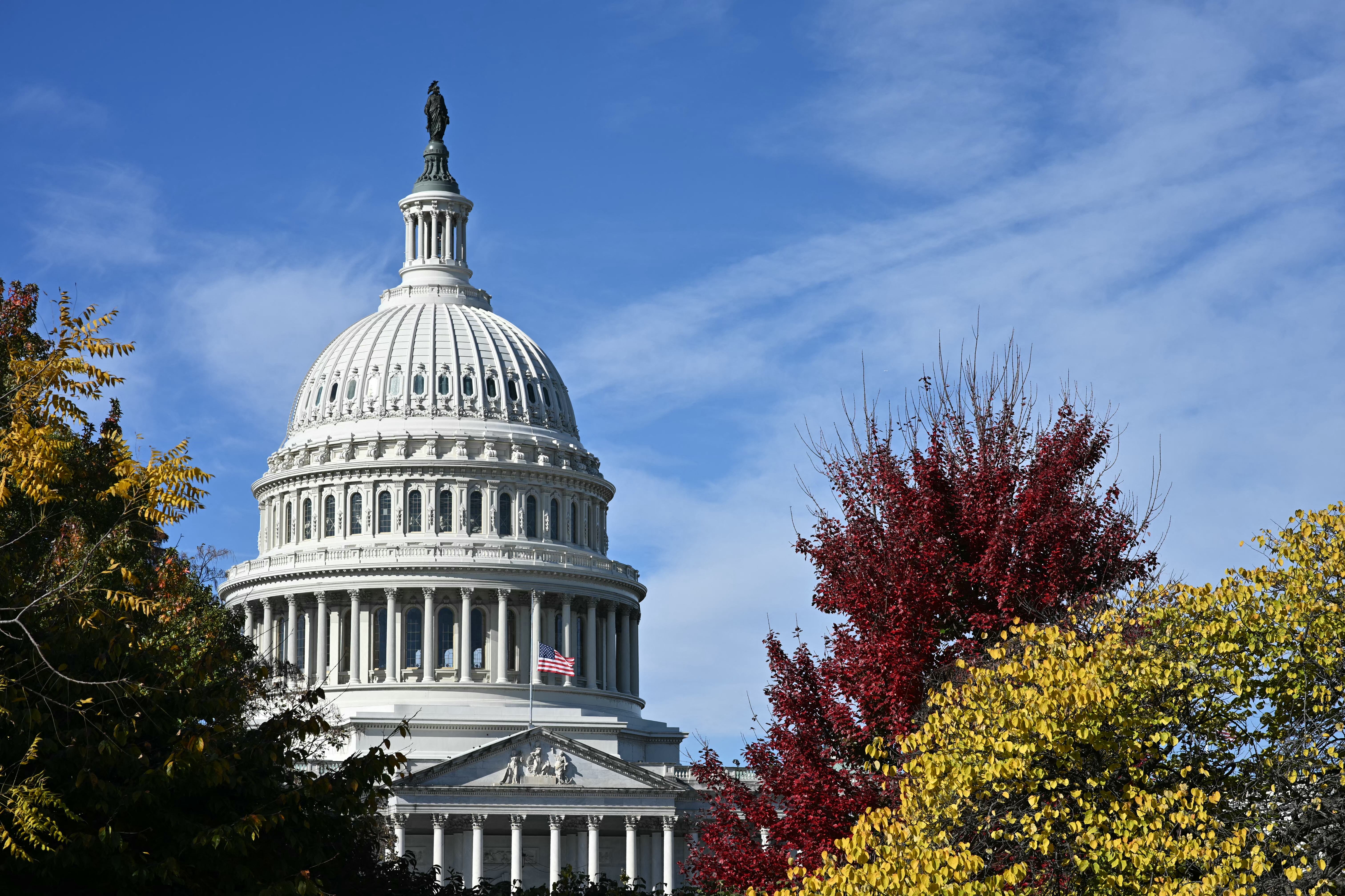 Live updates: Tentative shutdown deal reached; Flight cancellations worsen