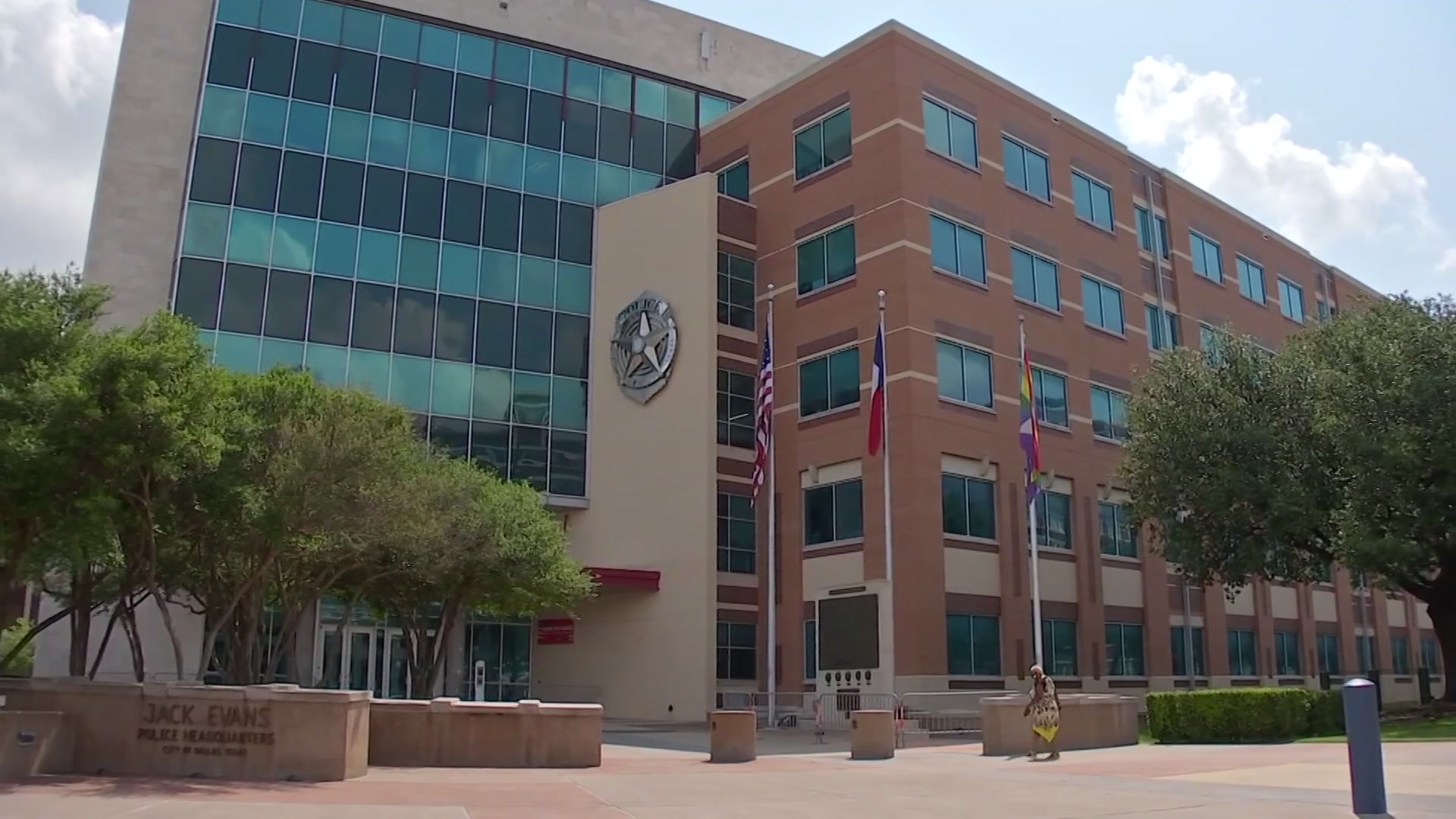 Dallas Police Oversight expresses concerns over police use of plate readers, drones, facial recognition