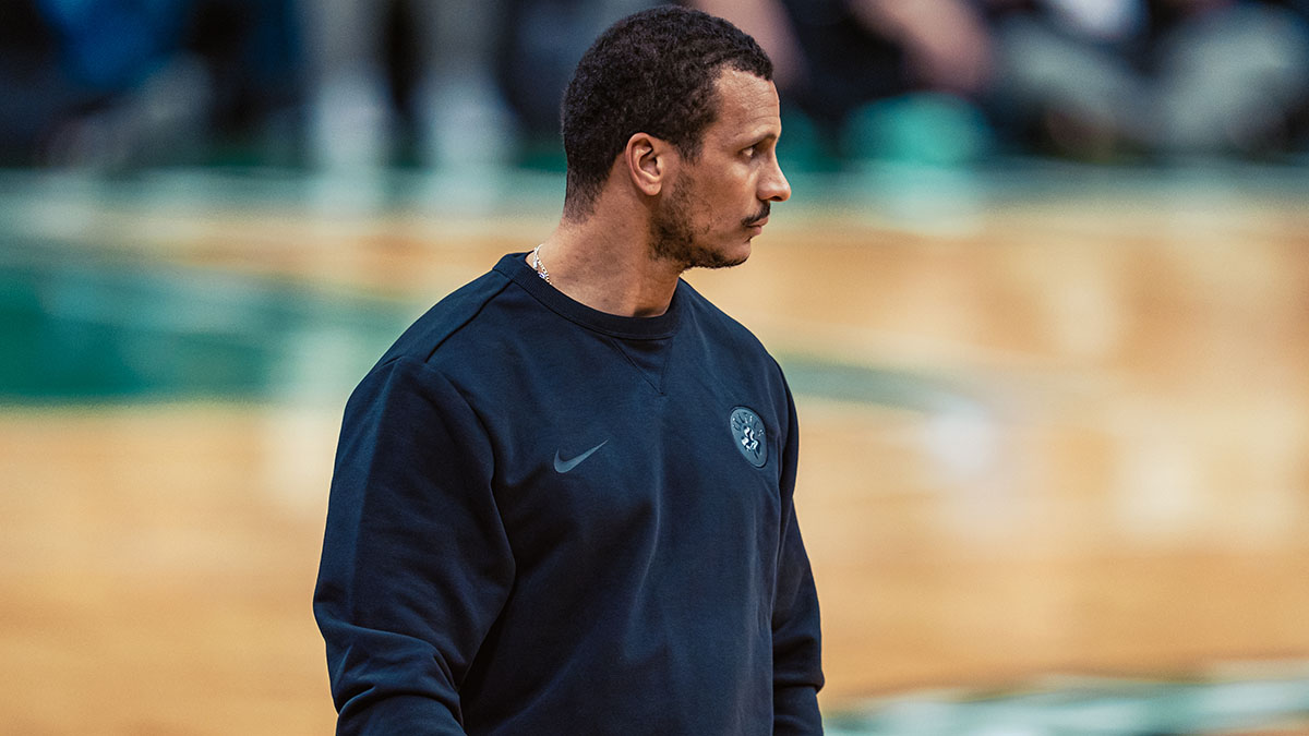 Joe Mazzulla wins Coach of the Year after guiding Celtics to No. 2 seed