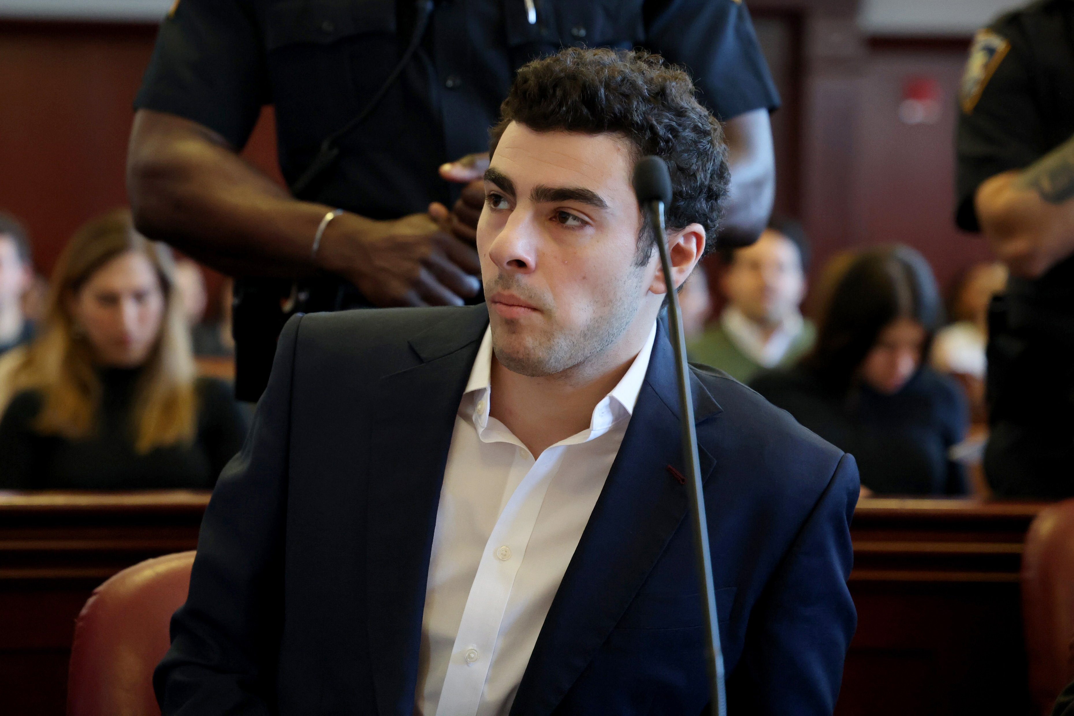 Luigi Mangione’s state trial set for June 8 – NBC 5 Dallas-Fort Worth