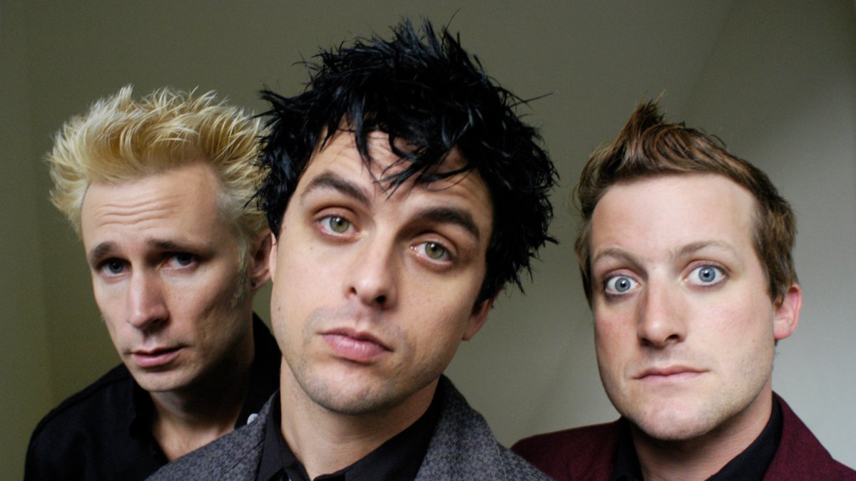 Green Day to open 60th Super Bowl with anniversary ceremony celebrating generations of MVPs