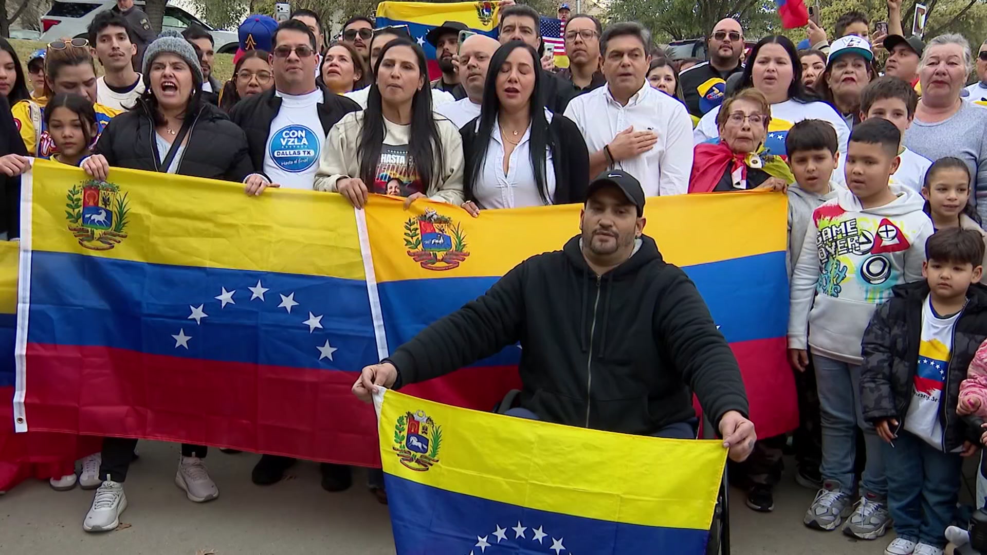 Venezuelan supporters rally in Addison to celebrate Maduro's capture