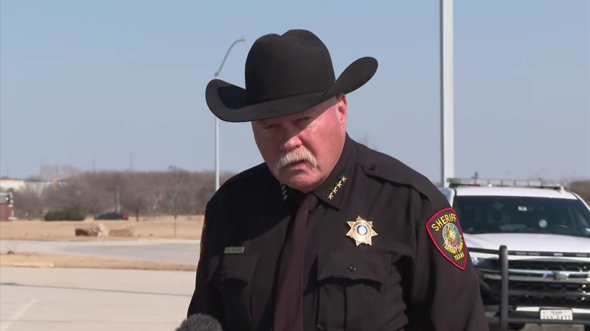 An inmate escaped from a low-security jail, inspired by a prior attempt. Both were recaptured as new security measures are reviewed.