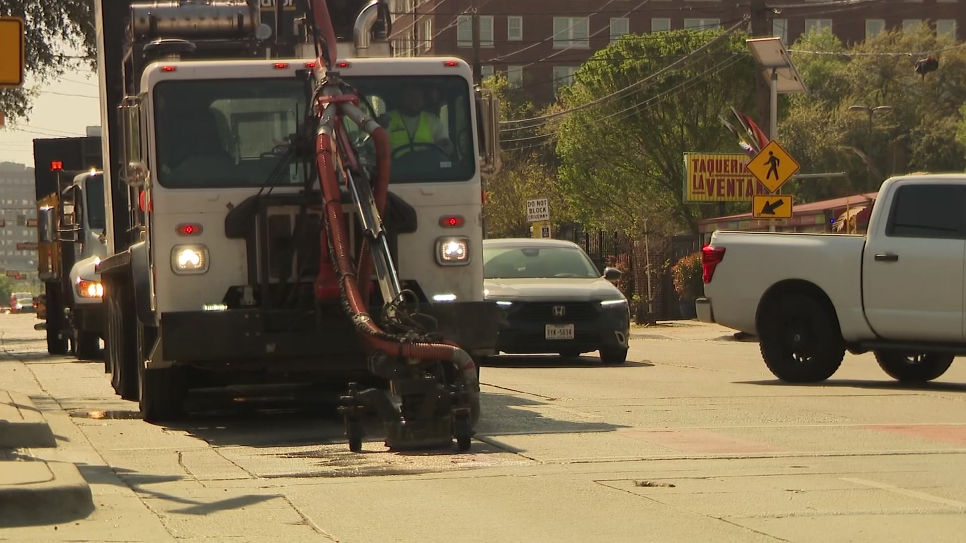 Dallas begins removing decorative crosswalks under state order