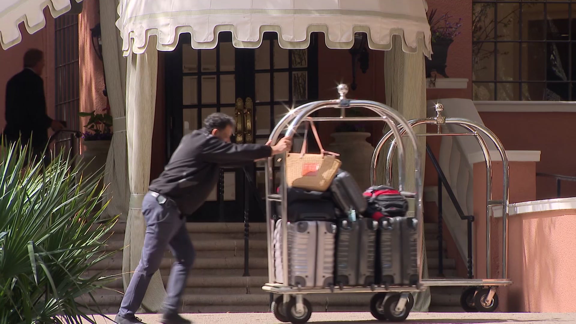 FIFA drops some Arlington hotel rooms ahead of World Cup