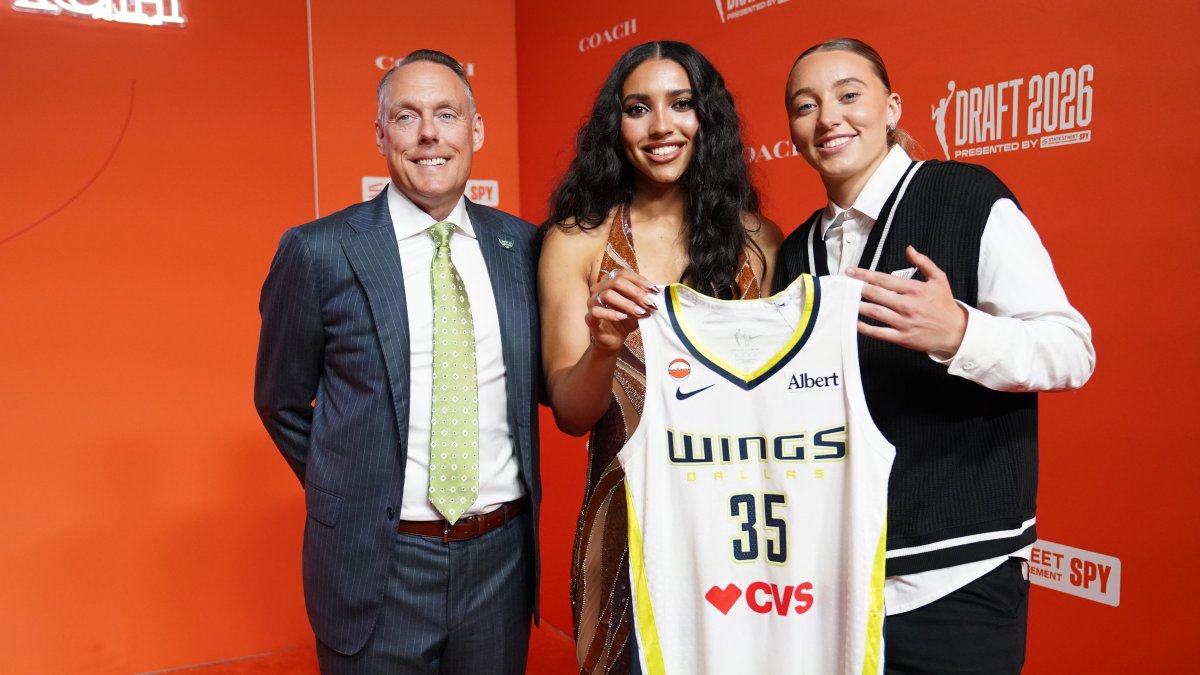 Paige Bueckers says it's all business with Azzi Fudd after Wings pick No. 1