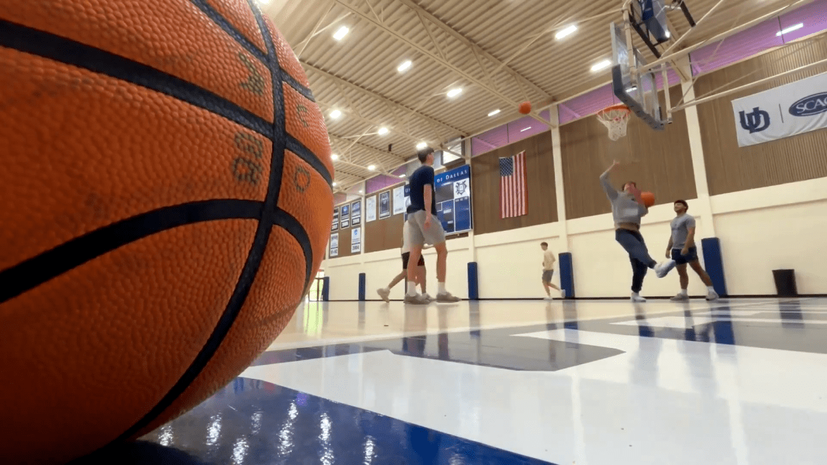 Travel company bankruptcy leaves University of Dallas' hoops London trip in limbo