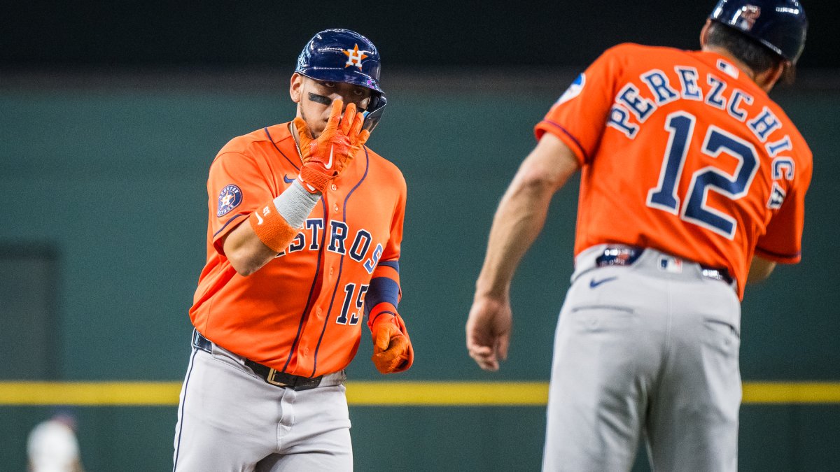 Astros ride early homers and Arrighetti's latest gem to a 5-1 win over the Rangers
