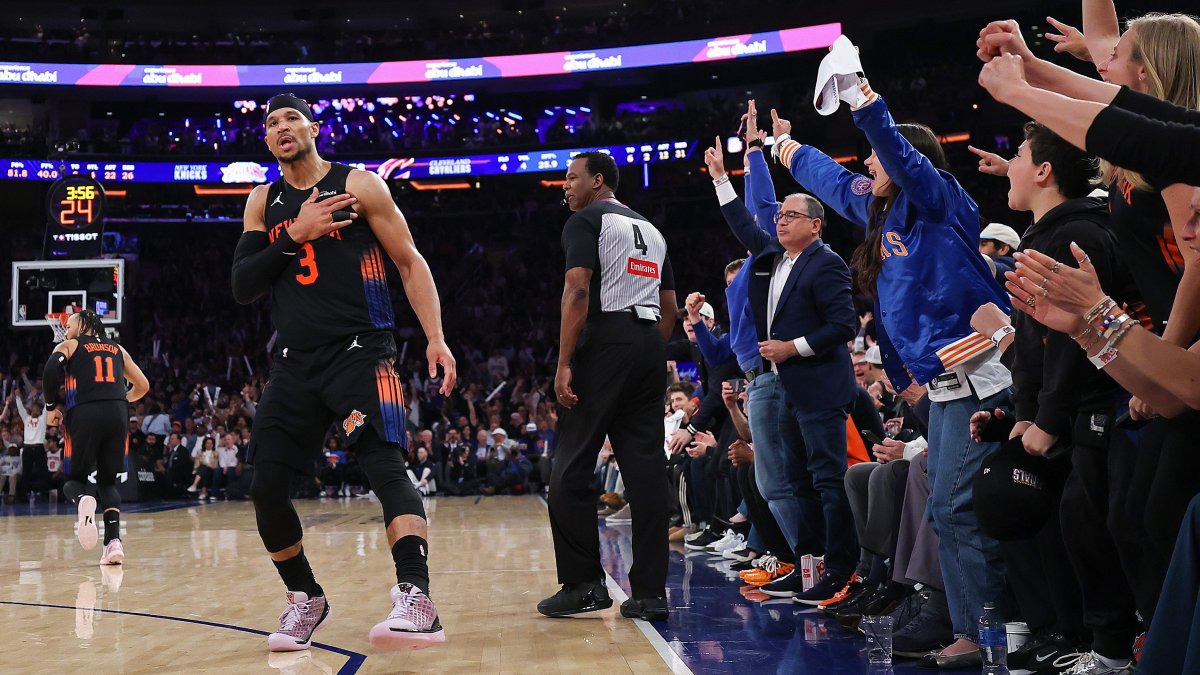 Knicks defeat Cavs in Game 2 to take 2-0 lead in Eastern Conference Finals
