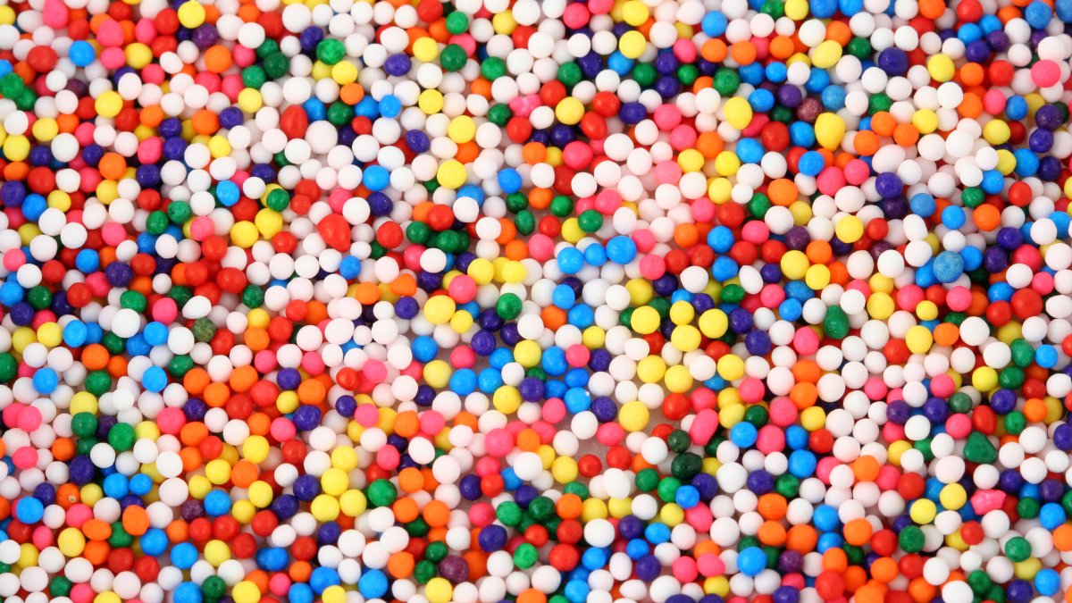Dotcakes are everywhere. Here's what they are and the bakery behind them