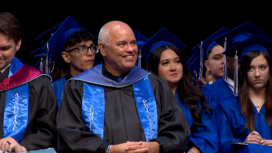 Letter writing principal, gets surprise gift from graduating class