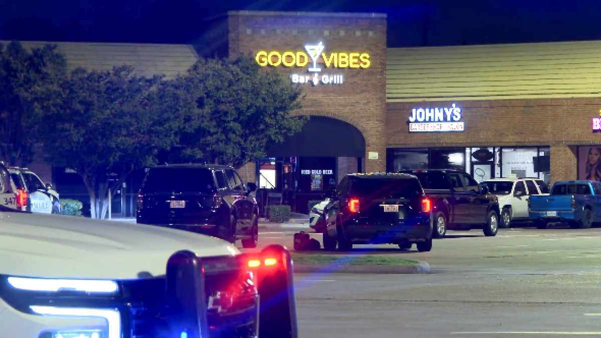 Four injured in Richardson knife attack, suspect killed by officers
