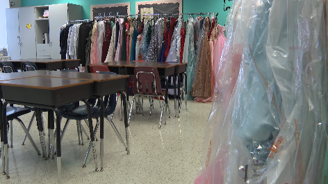 Prom dreams made affordable at Dallas school's makeshift boutique full of dresses