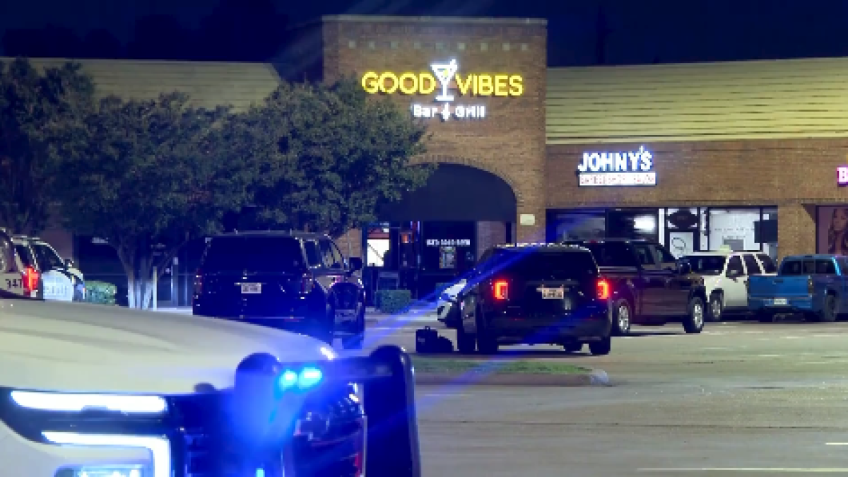 Bartender, customers remain hospitalized after Richardson bar stabbing injures 4