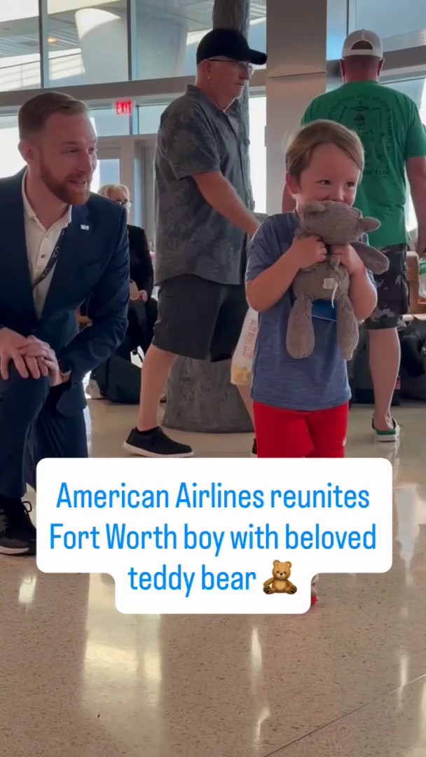 nbcdfw.com - Alanna Quillen - American Airlines reunites Fort Worth boy with beloved teddy bear