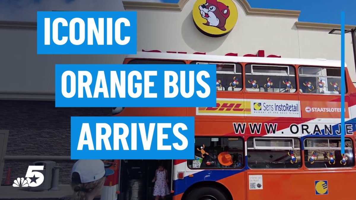 Netherlands ‘Orange Bus' travels Across Europe and the U.S. for World Cup match