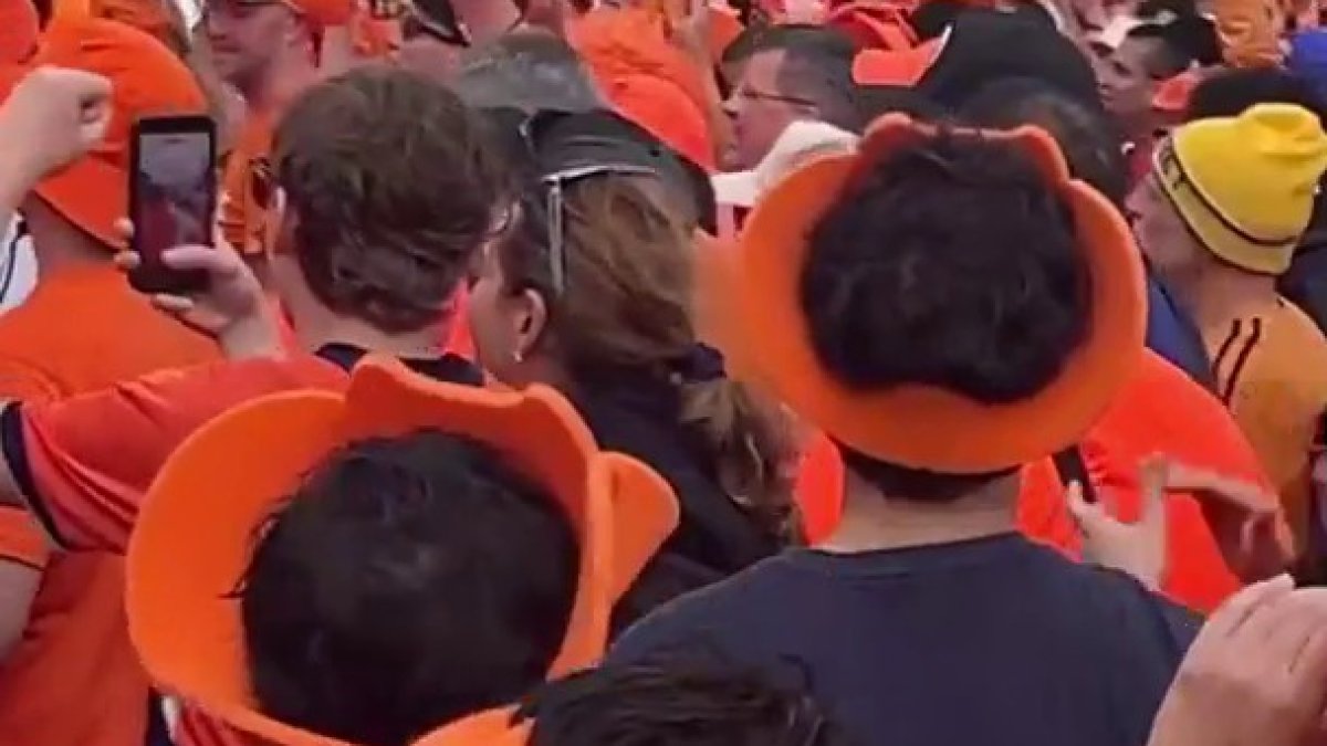 Dutch fans get rowdy before World Cup game against Japan