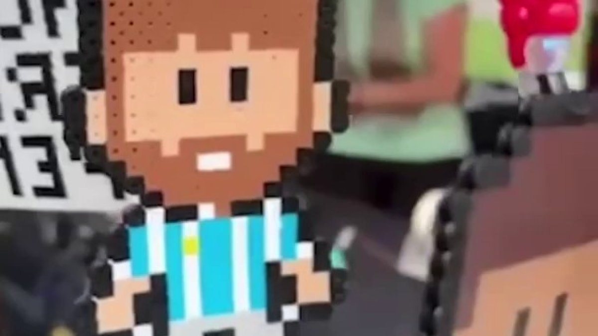 Messi mania creates business opportunity