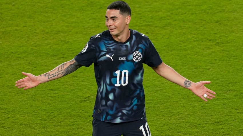Paraguay’s Miguel Almiron reacts after he received a red card during the World Cup Group D soccer match against Turke in Santa Clara, Calif., near San Francisco, Friday, June 19, 2026.