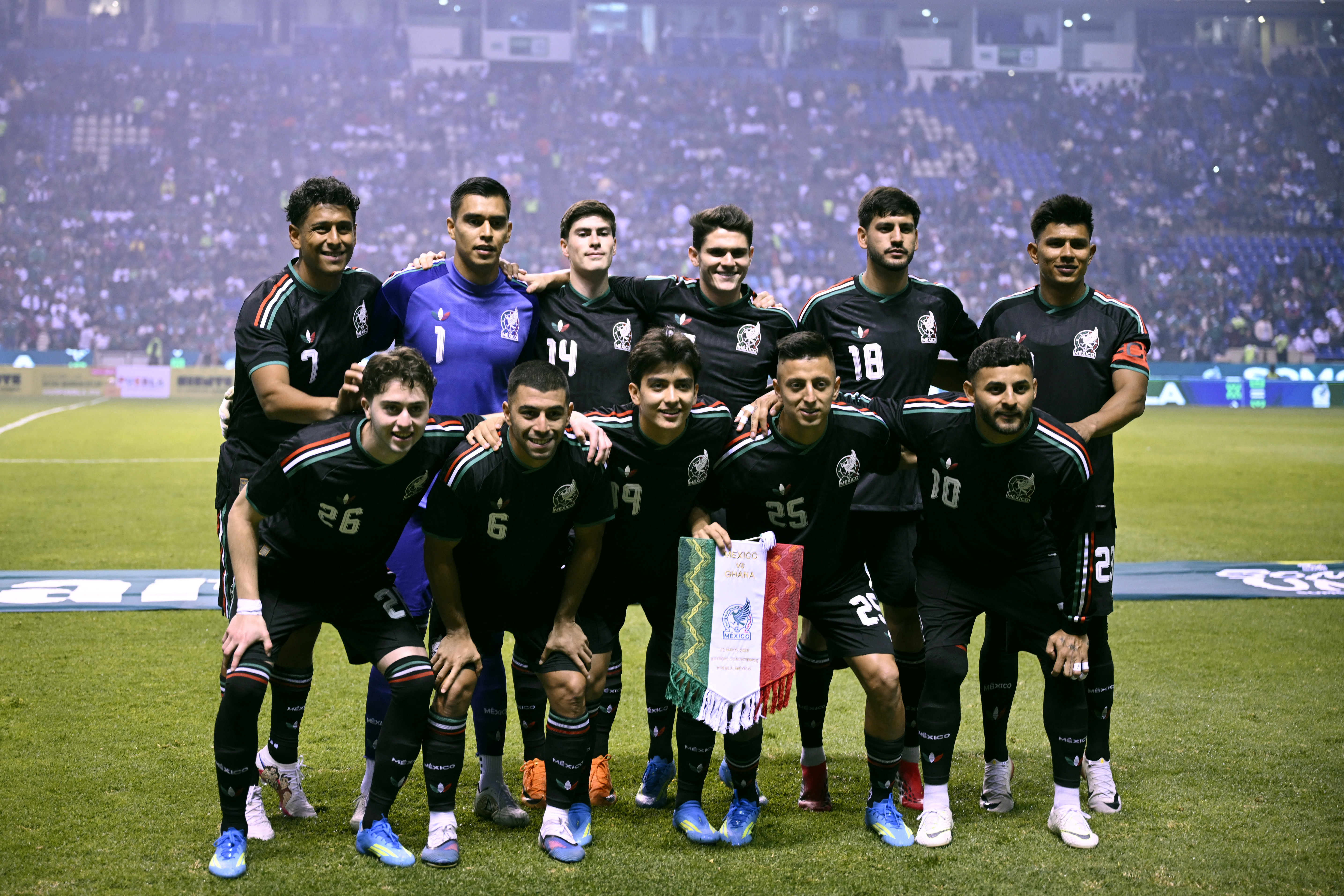Mexico seeks World Cup redemption with 2026 roster