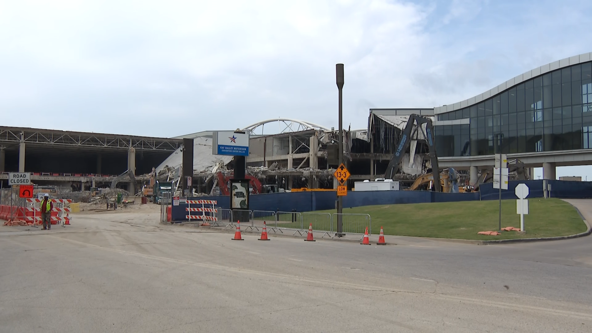 Dallas convention center delayed until 2030, losing potential conventions