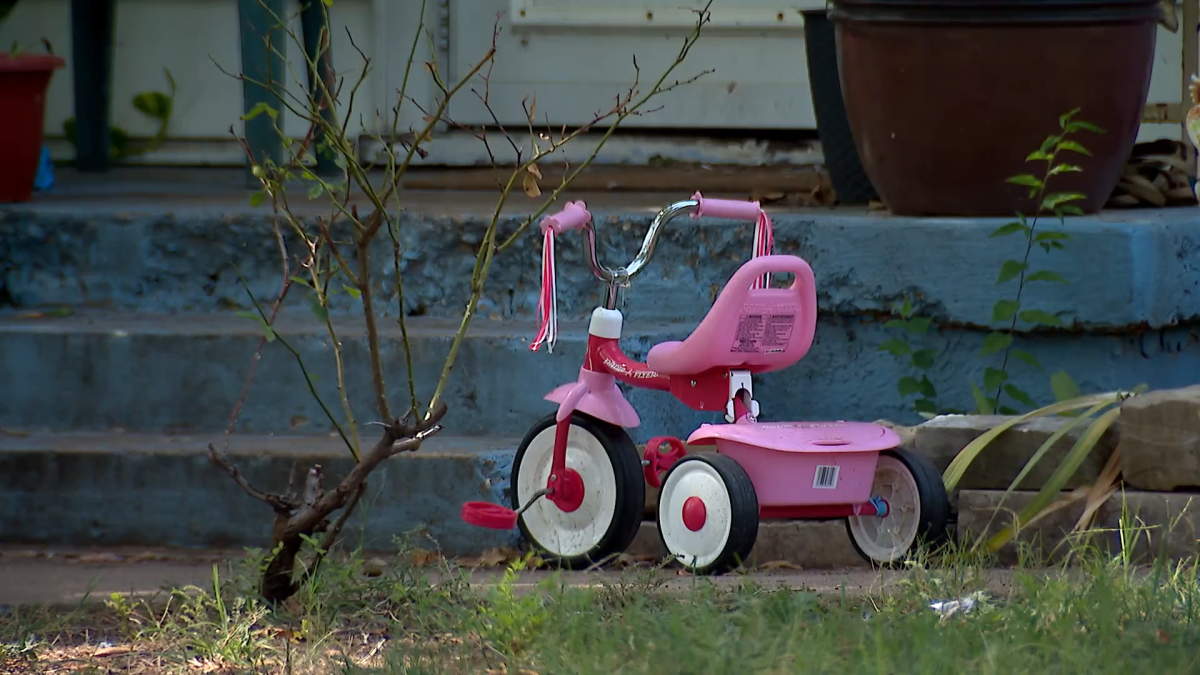 Dallas baby shower until 5 a.m. ends in family fight, car chase, & child shot