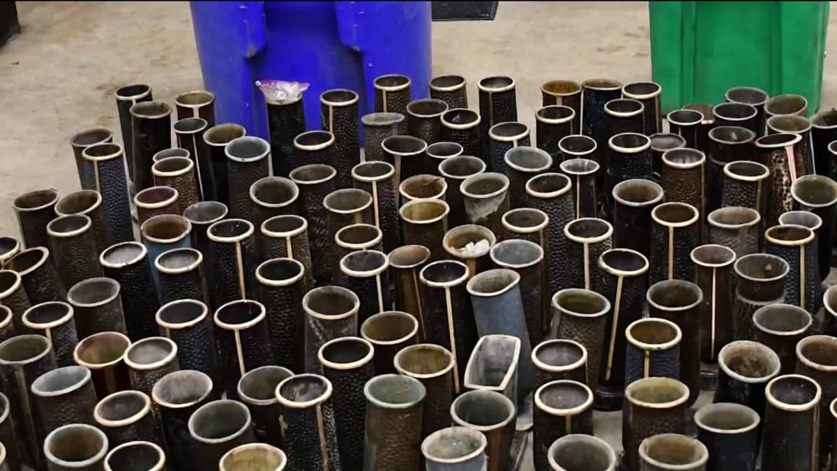 2 Maryland men accused of stealing more than 100 vases from graves