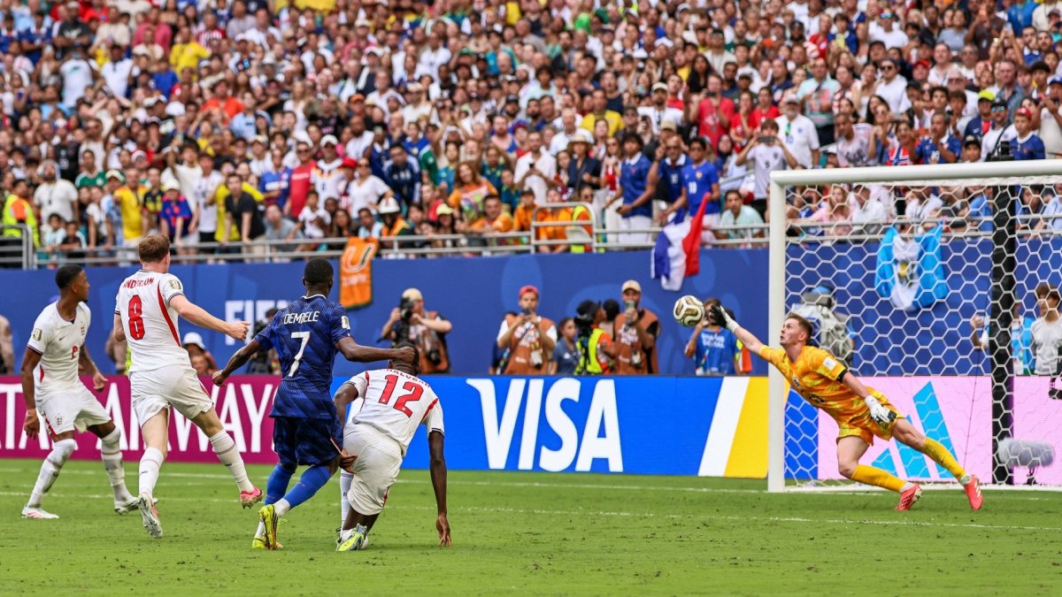 England and France combine for record 10 goals in World Cup third-place match