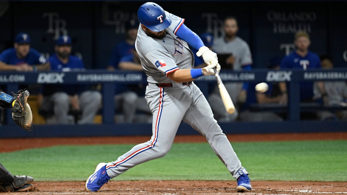 Diaz, Vilade homers and a 4-hitter in a bullpen game helps Rays beat Rangers