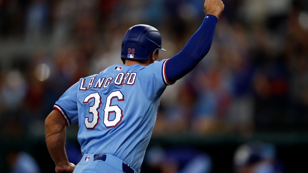 Nimmo Delivers Walk-Off Single as Rangers Enter All-Star Break with Winning Record
