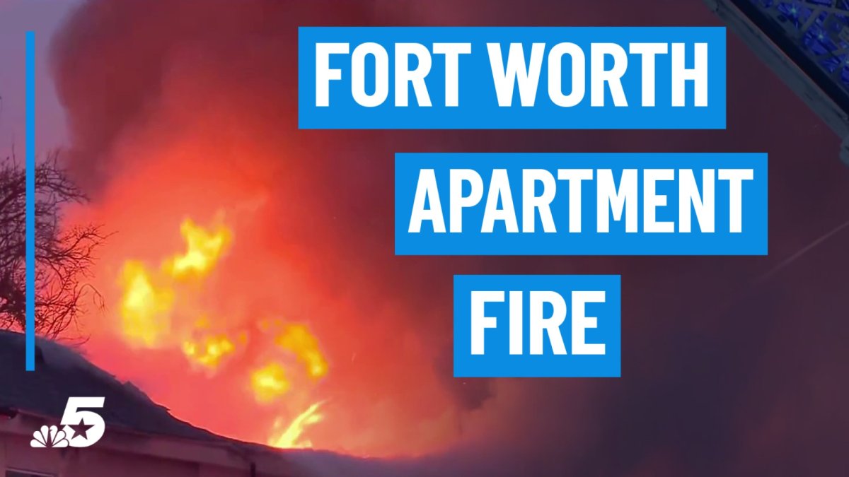 Apartment fire on Calmont Avenue in Fort Worth