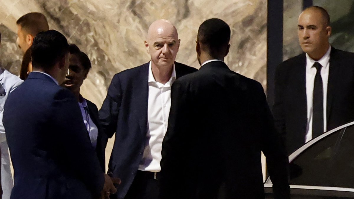 FIFA leadership crisis