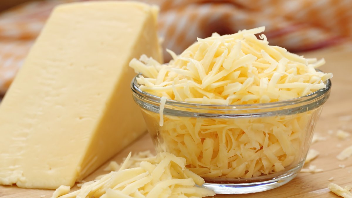 Is it healthy to eat cheese every day? Here's what dietitians say