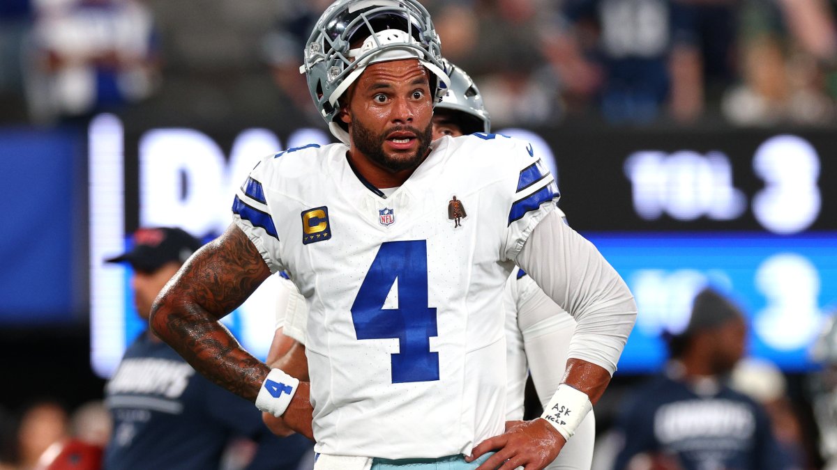 Dallas Cowboys struggle in season opener against Giants on Sunday Night Football