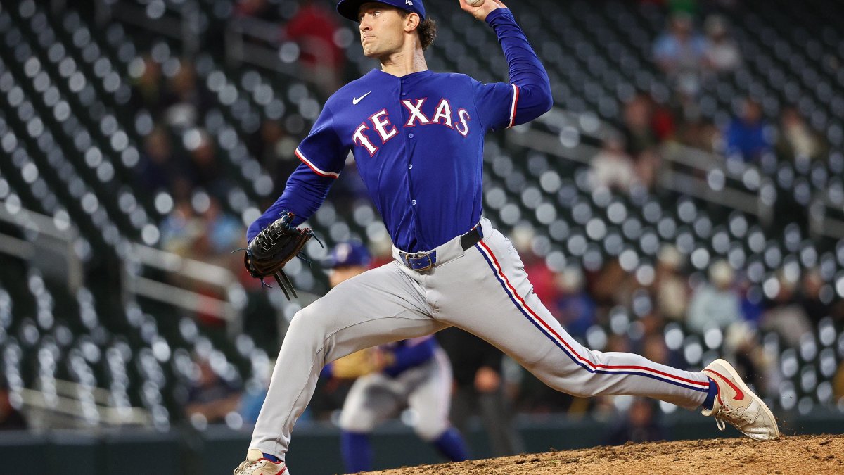 Rangers push the AL West race to the final day of the regular season with win over the Twins