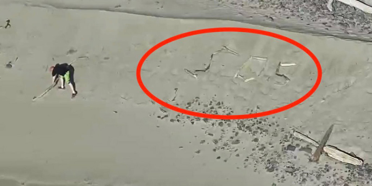 Tourists seeking photos on remote Oregon beach get trapped by tides, spell ‘SOS' with driftwood