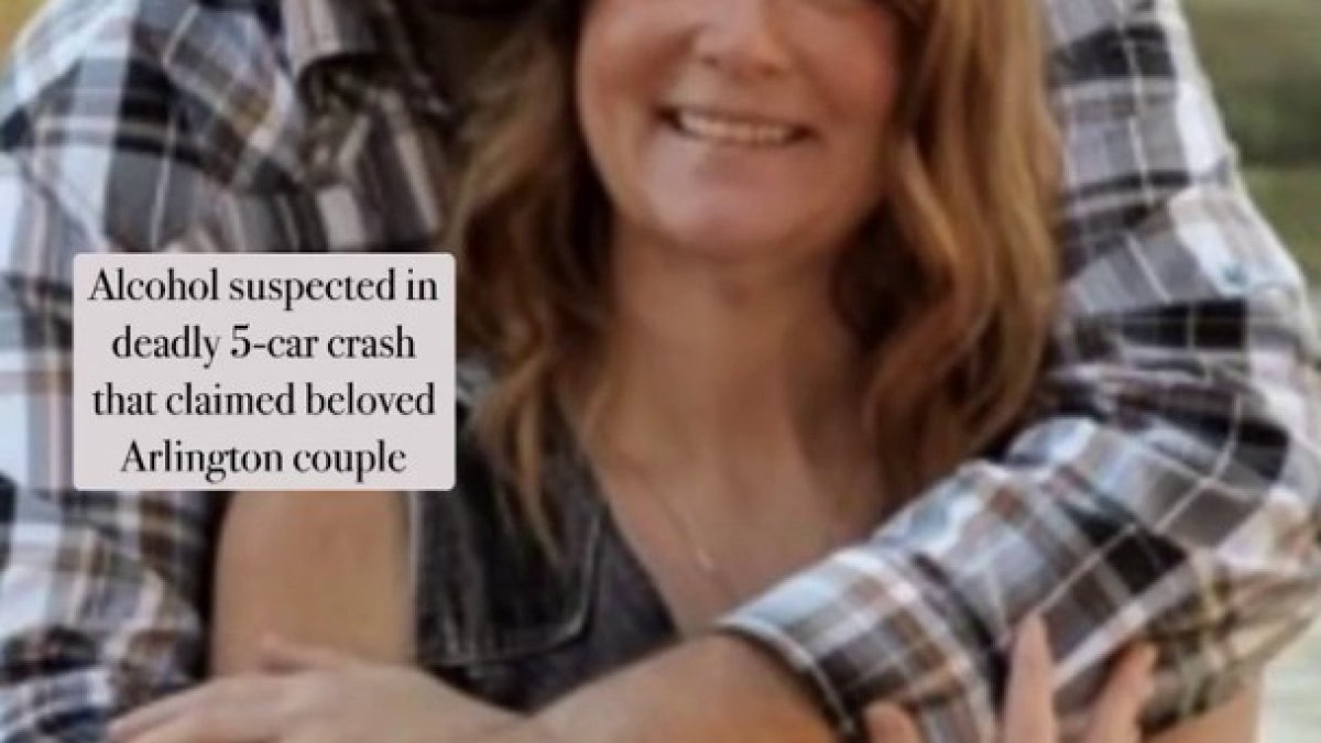 Arlington couple killed in 5-car crash