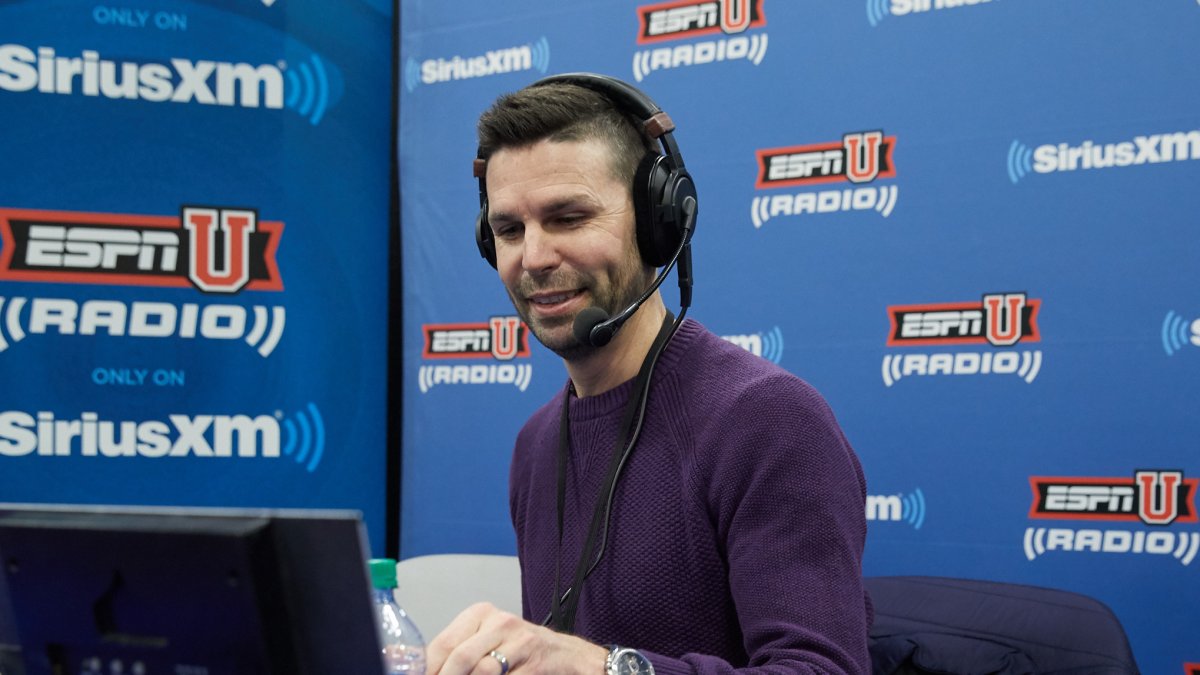Chris Spatola, ESPN college basketball analyst, dies suddenly at 47