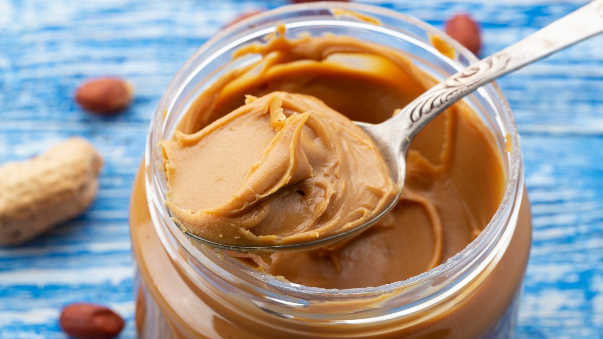 The No. 1 thing a dietitian looks for when buying peanut butter to make sure it's healthy