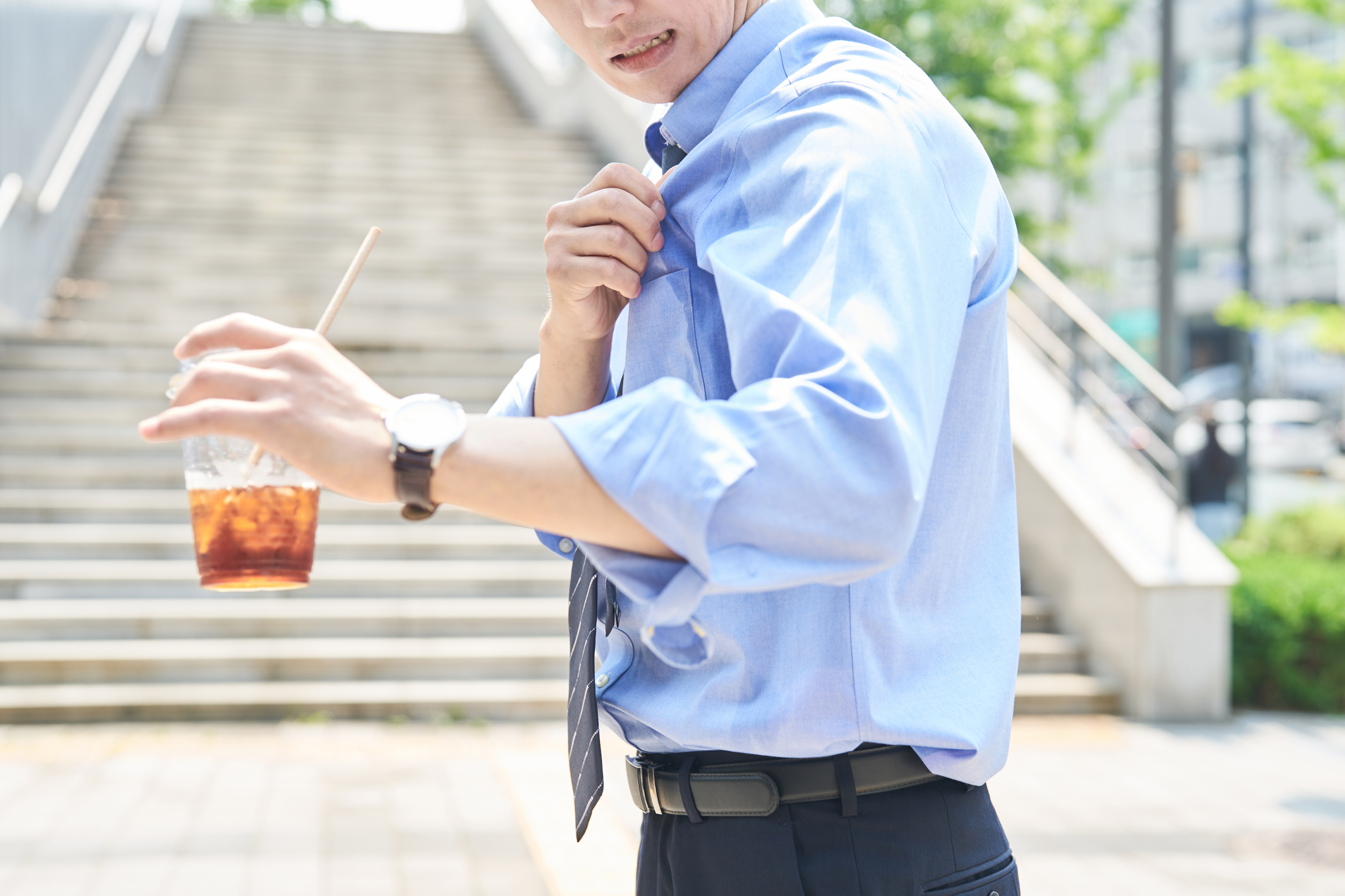 Is it OK to bring iced coffee to a job interview? Recruiter sparks generational debate