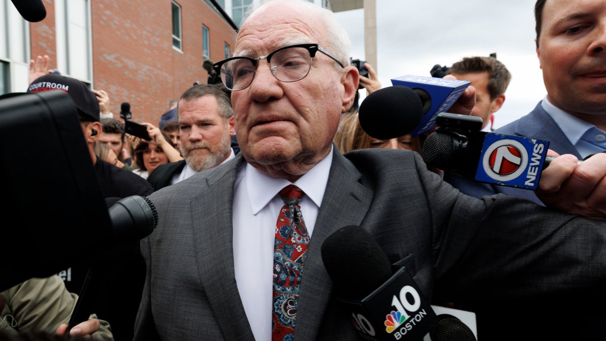 Lindsay Clancy's attorney files emergency motion. Here's what it says