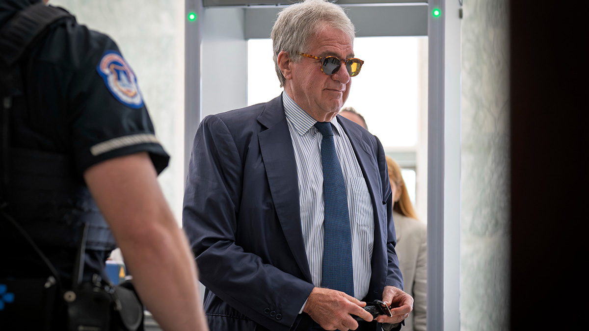 Billionaire Leon Black skips Epstein deposition, sues House panel over subpoenas