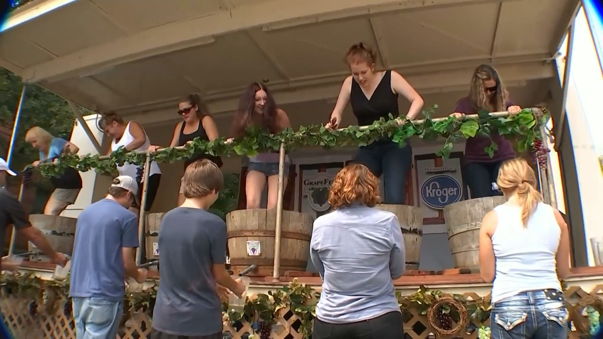 nbcdfw.com - Sara Sanchez - Raise a glass, GrapeFest returns to Grapevine for four days of wine, food and fun