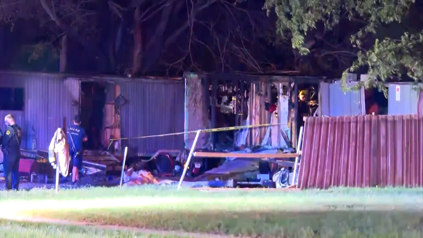 Image of a mobile home fire in Southeast Dallas that killed a man.