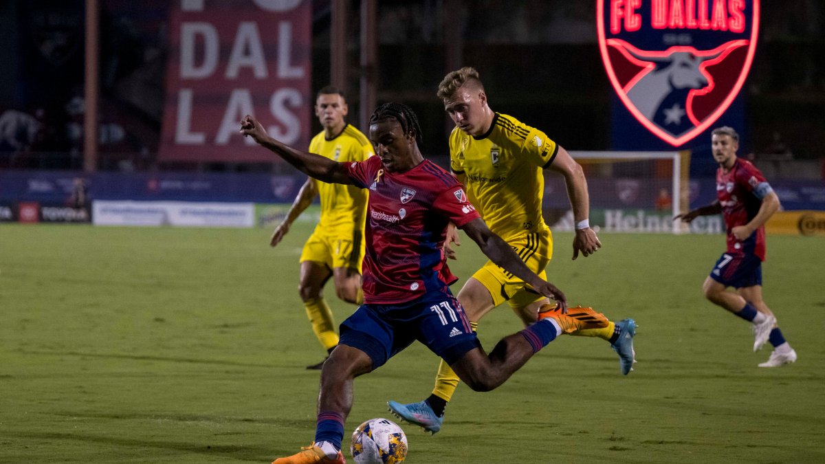 FC Dallas Hosts Columbus Crew in MLS Push for Top Seed