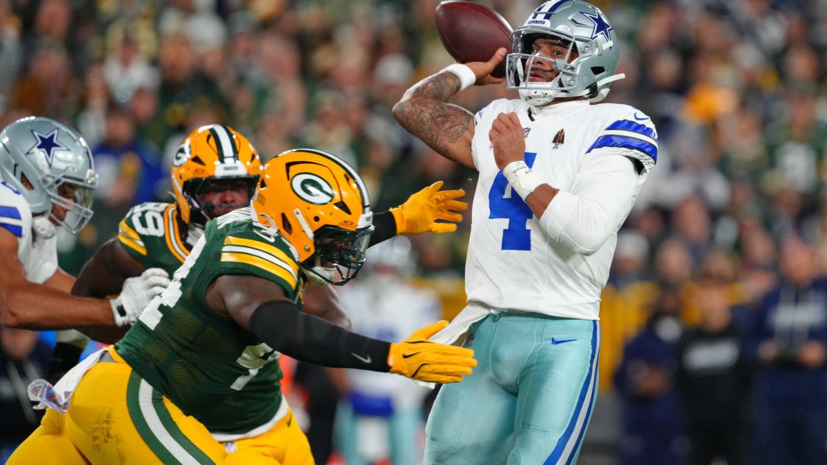 Cowboys fall to Packers as Jordan Love, Green Bay defense lead way to victory
