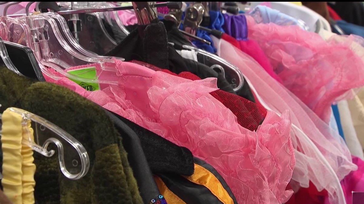 North Texas nonprofit offers free Halloween costumes to families as holiday costs rise